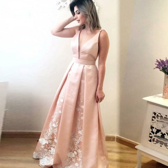 A-Line Deep V-Neck Pearl Pink Satin Prom Dress with Lace Pleats - Click Image to Close