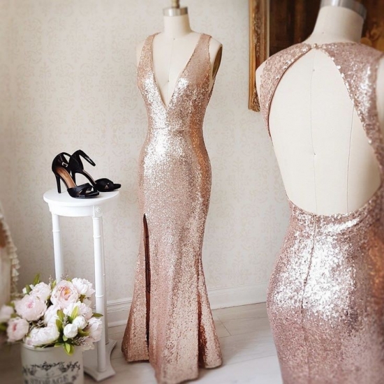 Sheath Deep V-Neck Open Back Rose Gold Sequined Prom Dress with Split - Click Image to Close