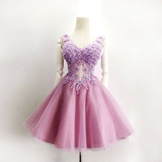 Cute V-neck A-line Flowers With Beading Short Purple Homecoming Dress - Click Image to Close